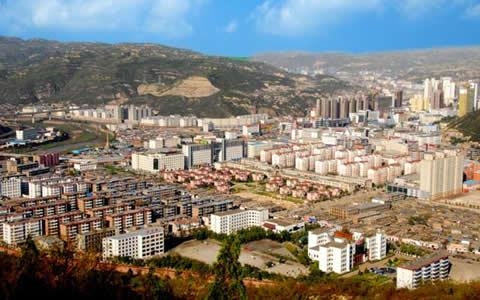 山西，热烈欢迎各位来宾、女士们、先生们