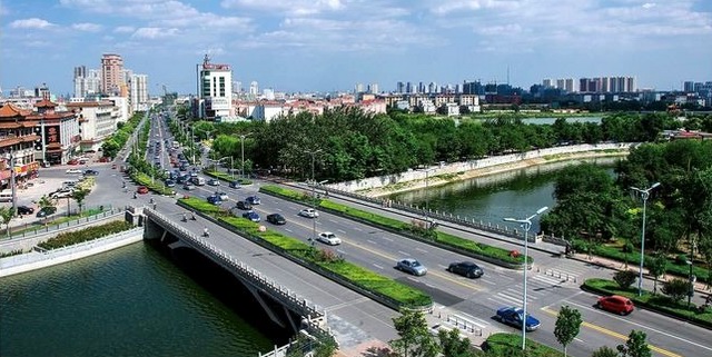 沧州古城墙上的历史画卷